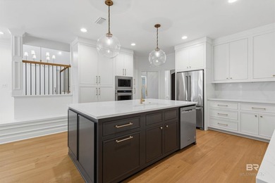 Newly renovated in the gated community of Point Clear Woods! - photo 11