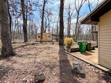 Can we say cute? This 2 bedroom 1 and 1/2 bath cottage style - photo 22