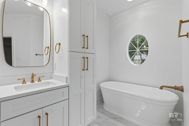 Newly renovated in the gated community of Point Clear Woods! - photo 27