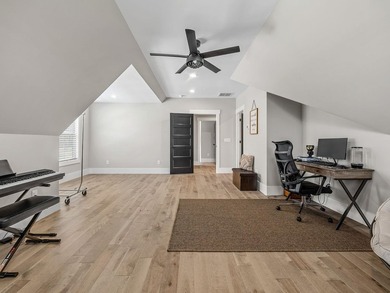 A rare find where exceptional craftsmanship and meticulous - photo 27