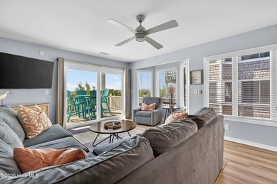 Introducing 12 Heron, a beautifully renovated 3-bedroom, 3-bath - photo 3