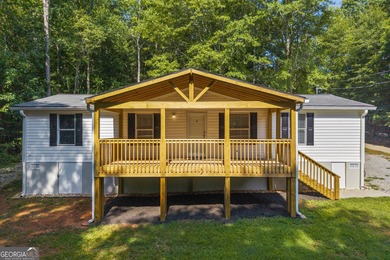 Lake Hartwell Home For Sale in Lavonia Georgia