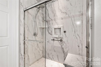 Welcome home to this stunning, move-in-ready townhome - photo 17