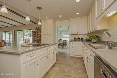 Welcome to 808 Plantation Drive, a stunning blend of plantation - photo 19