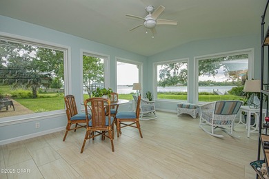 Welcome to 808 Plantation Drive, a stunning blend of plantation - photo 20