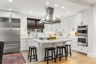 Elegant, contemporary Cape Cod living awaits just two blocks - photo 21