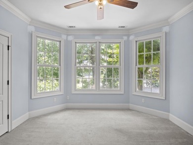 Tucked along the shores of Lake Robinson, this beautifully - photo 30