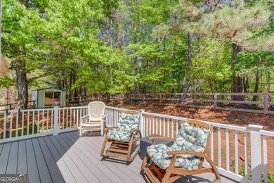 Welcome home to this beautifully maintained 3-bedroom, 2-bath - photo 34