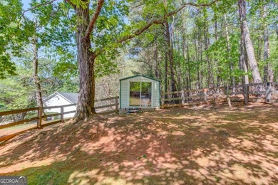 Welcome home to this beautifully maintained 3-bedroom, 2-bath - photo 37