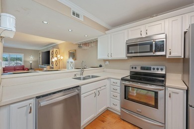 Updated one-bedroom, one-bath condo in Leisure Condominiums with - photo 9