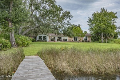 Welcome to 808 Plantation Drive, a stunning blend of plantation - photo 47