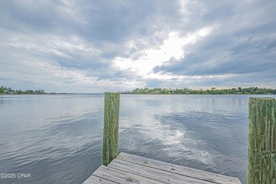 Welcome to 808 Plantation Drive, a stunning blend of plantation - photo 50