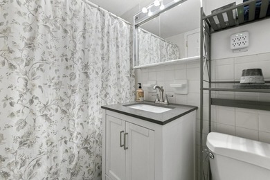 INVESTORS: A classic view that never goes out of style.  Perched - photo 7