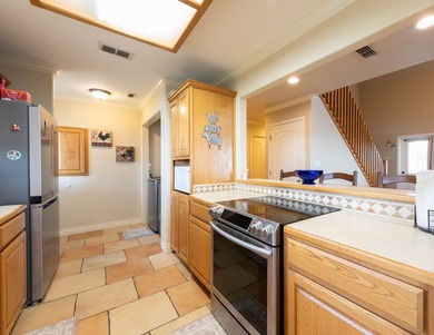 IT'S ALWAYS LAKE TIME AT THIS INCREDIBLE WATERFRONT RETREAT ON - photo 11