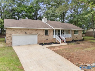 Lake Home For Sale in Huntsville, Alabama