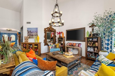 Muy caliente! This gorgeous home will convince you that you are - photo 12