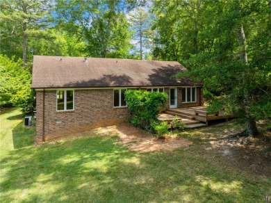 Spacious, Private, and Just Minutes from Clemson - A Hidden Gem