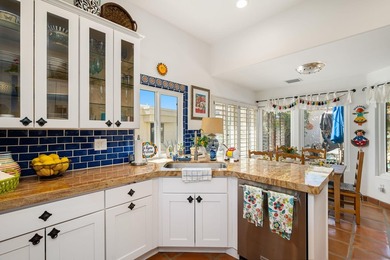 Muy caliente! This gorgeous home will convince you that you are - photo 17