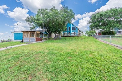 IT'S ALWAYS LAKE TIME AT THIS INCREDIBLE WATERFRONT RETREAT ON - photo 22