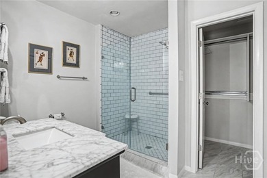 This beautifully updated end-unit condo offers the perfect - photo 23