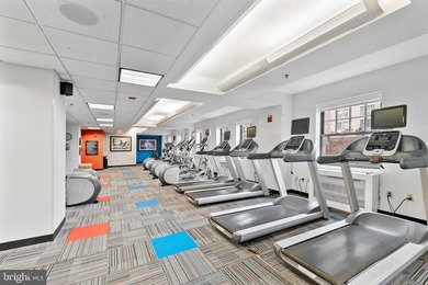 West-facing, 1-bedroom condo on the nineteenth floor of the - photo 25