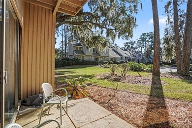 This beautifully updated end-unit condo offers the perfect - photo 27