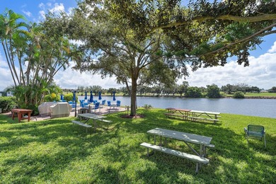 Move right into this beautifully remodeled 6th floor corner unit - photo 31