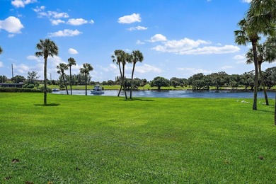 Move right into this beautifully remodeled 6th floor corner unit - photo 32
