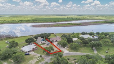 IT'S ALWAYS LAKE TIME AT THIS INCREDIBLE WATERFRONT RETREAT ON - photo 36