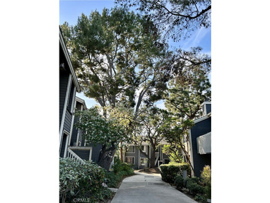 Welcome to this beautifully updated end-unit condo in the - photo 3