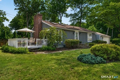 Welcome to your own private retreat on beautiful Gardner Lake! - photo 2