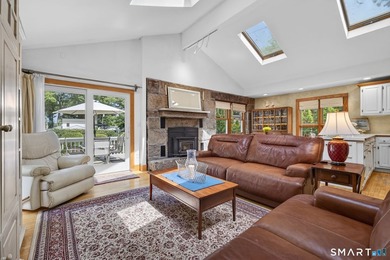 Welcome to your own private retreat on beautiful Gardner Lake! - photo 4