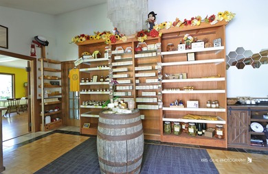 Additional listing photo 3