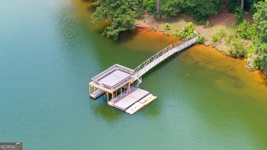Exceptional custom lakefront home situated on 1.93 private acres - photo 8