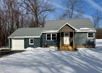 Lake Erie Home For Sale in Harborcreek Pennsylvania