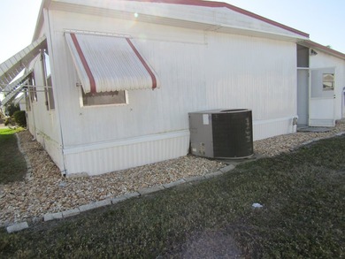 Great Home! Great Floor plan. Priced to sale. With Front - photo 15