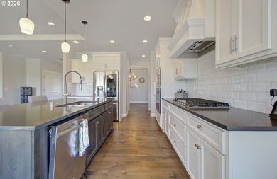 Custom home with something for everyone. As you enter the gated - photo 15