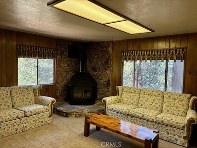 Nestled among the pines of Crestline, this charming mountain - photo 30