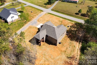 A rare blend of refined design, peaceful living, and close - photo 32