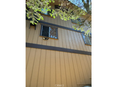 Nestled among the pines of Crestline, this charming mountain - photo 38