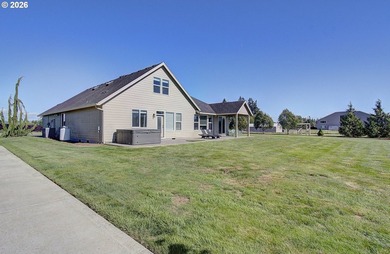 Custom home with something for everyone. As you enter the gated - photo 38