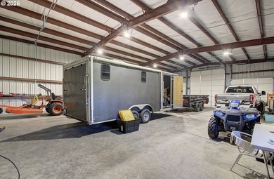 Custom home with something for everyone. As you enter the gated - photo 40