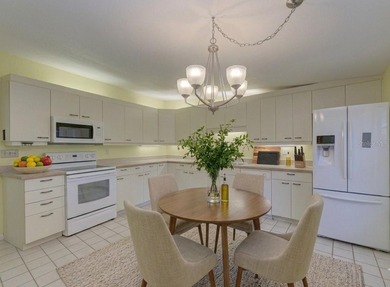Virtually Staged. Don't miss your chance at this rare - photo 8