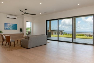 North Shore paradise. Brand New Construction 5 bdr/ 5 bath with - photo 21