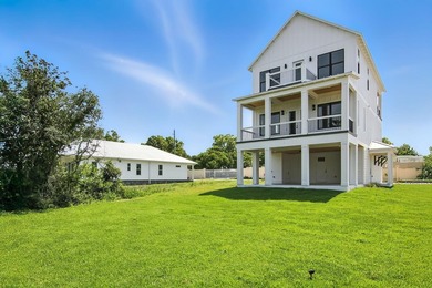 *HIGHLY Motivated Seller!* Just less than a quarter mile from - photo 4