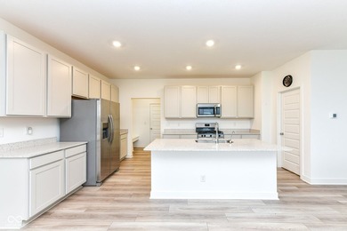 Welcome to this stunning 6-bedroom, 3.5-bath home-you truly have - photo 4
