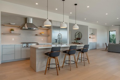 North Shore paradise. Brand New Construction 5 bdr/ 5 bath with - photo 26