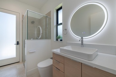 North Shore paradise. Brand New Construction 5 bdr/ 5 bath with - photo 29