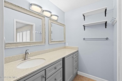 Welcome to your home at the beach. This end unit, 3 bedroom, 2.5 - photo 34