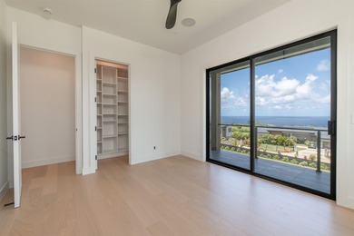 North Shore paradise. Brand New Construction 5 bdr/ 5 bath with - photo 37